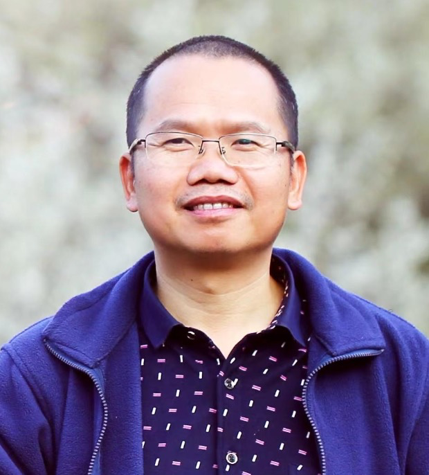 开云在线客服创新论坛第一千五百三十四讲：高维伊辛模型的临界现象：是平庸的， 也不太平庸