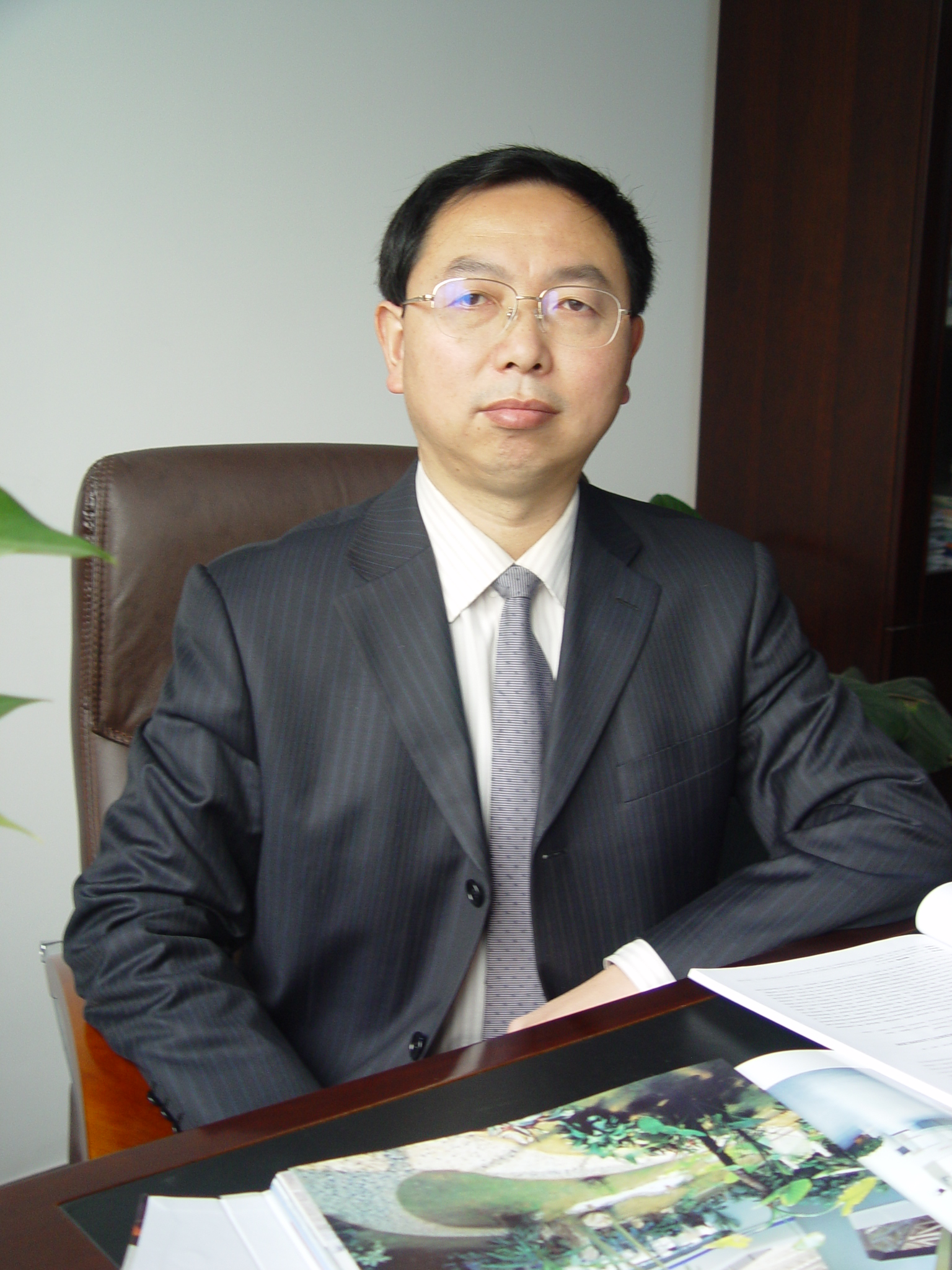 开云在线客服创新论坛第一千六百零五讲：黄土地区高填方地基变形特征与工程应对措施  
