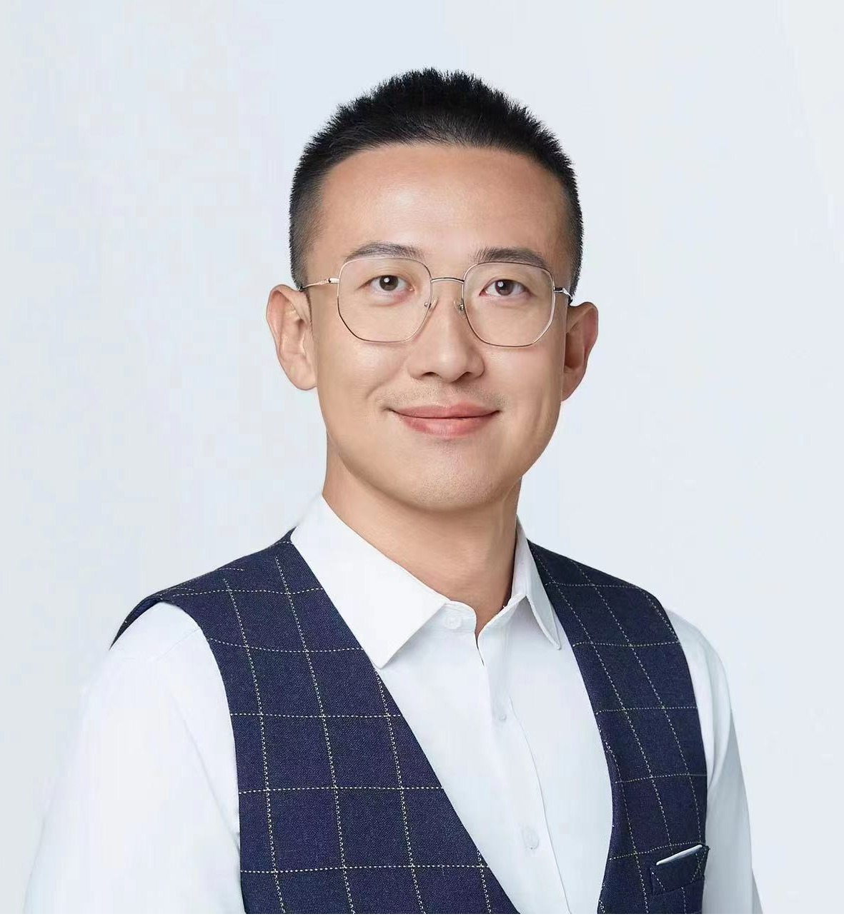 开云在线客服创新论坛第一千五百八十九讲：机器学习在材料模拟设计中的应用研究