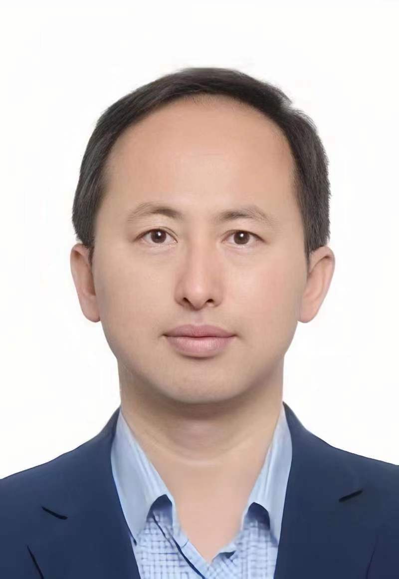 开云在线客服创新论坛第一千三百九十三讲：超分子拓扑聚合物的精准构筑及性质研究 