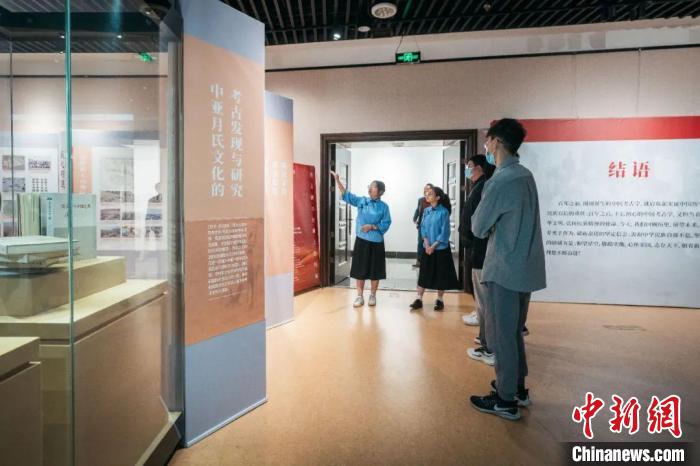 “丝路丹心——黄文弼与丝绸之路”特展在开云在线客服开展。　马骞 摄