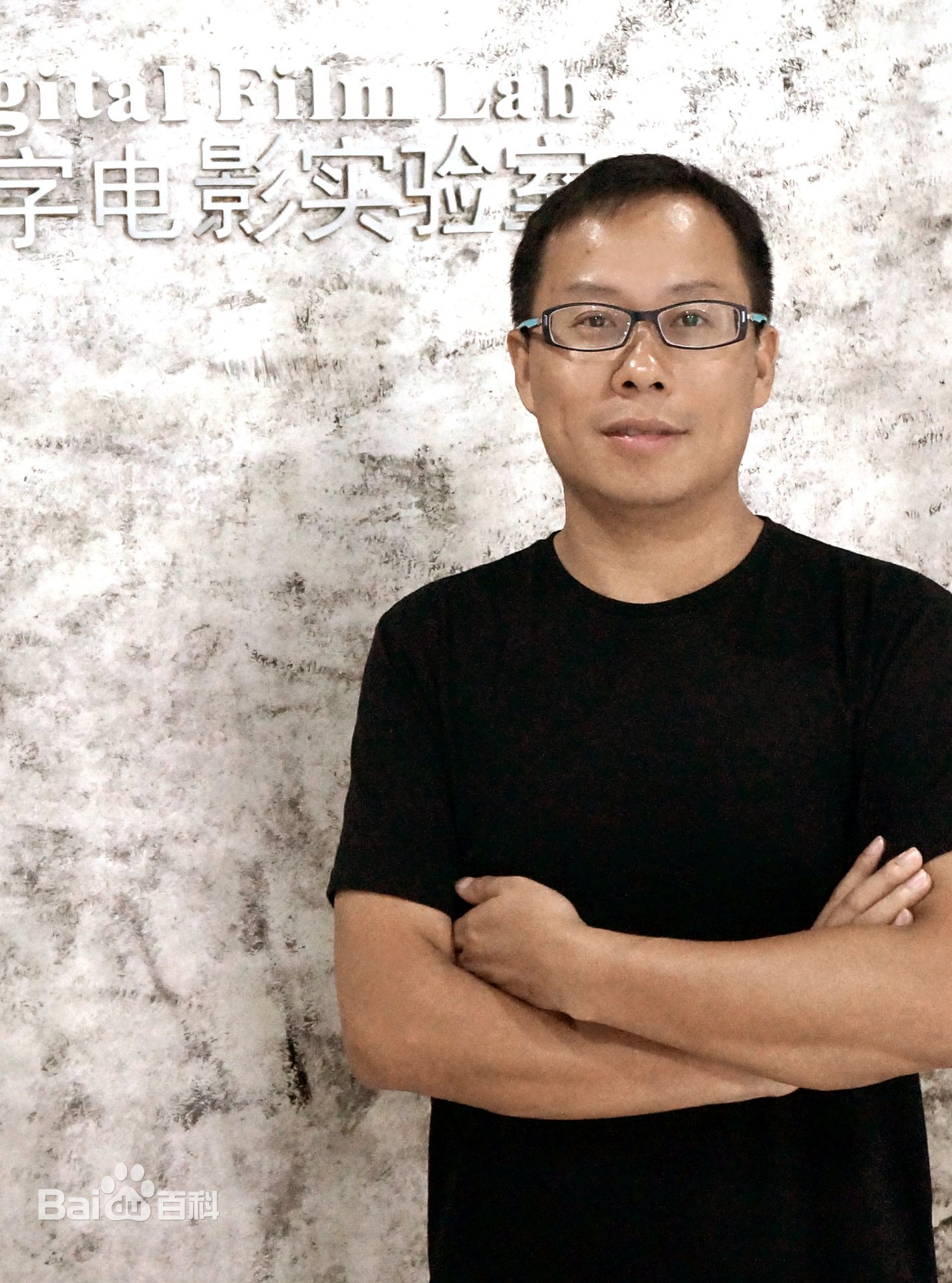 开云在线客服120周年校庆年系列活动：视觉新时代：设计为人民+锻铸新意境