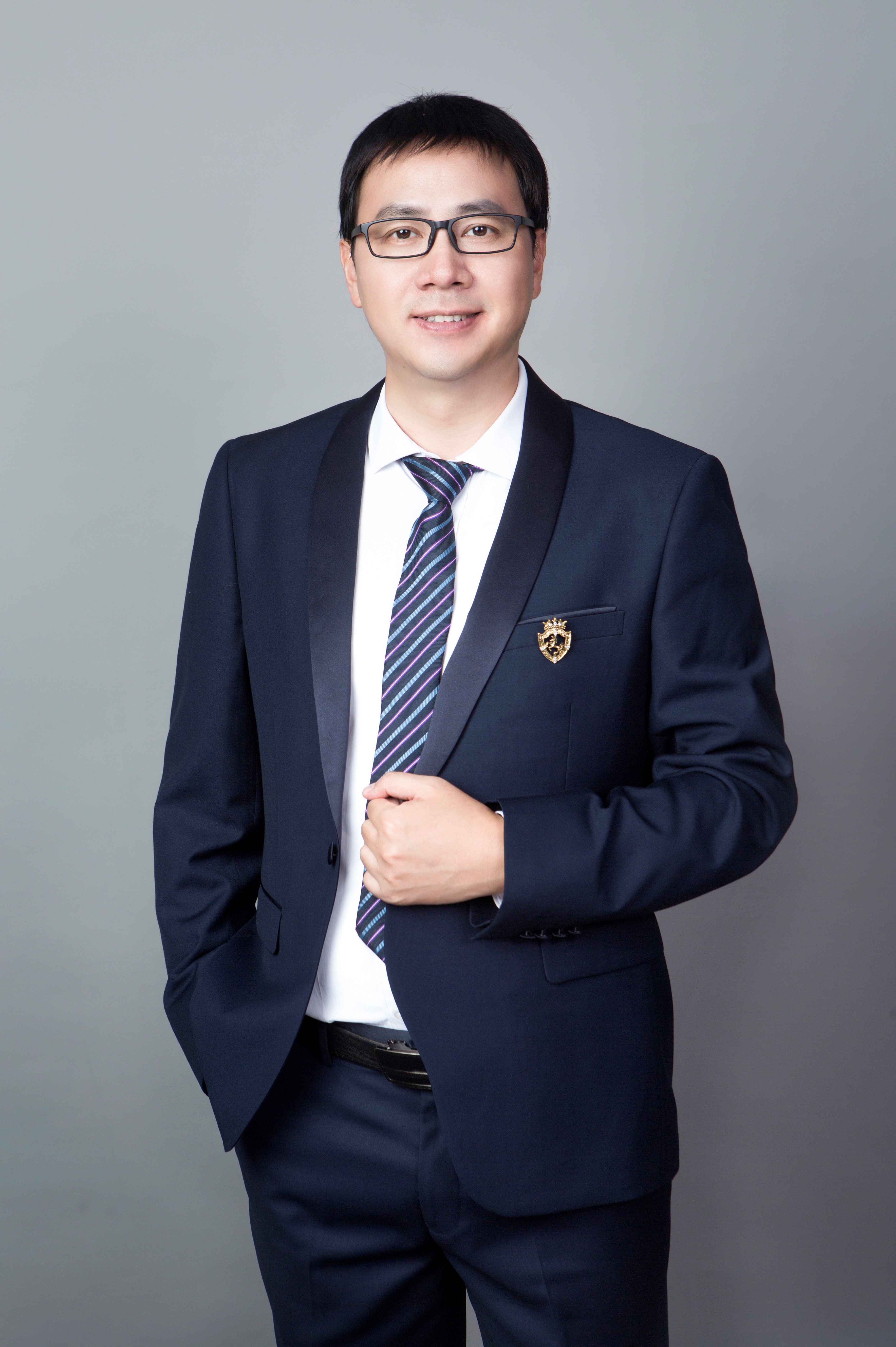 开云在线客服创新论坛第一千三百四十四讲：肿瘤微环境响应和调控材料