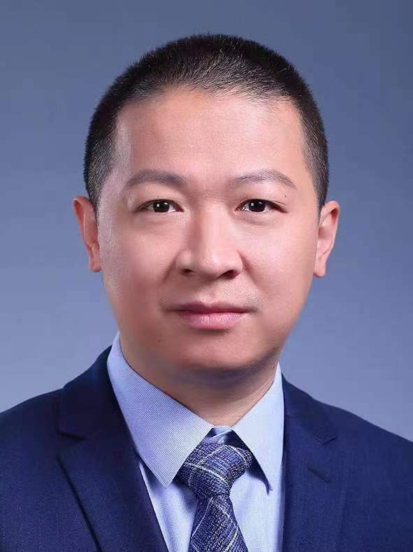 开云在线客服创新论坛第一千四百二十三讲：猎隼的高原之旅