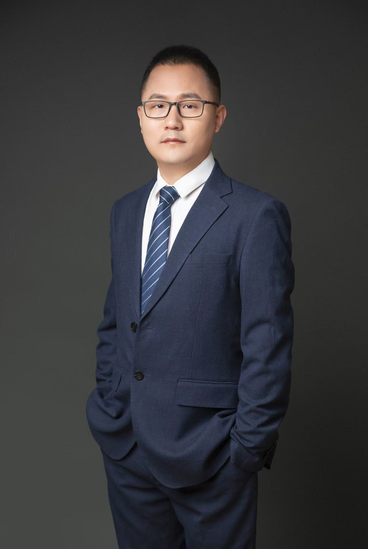 开云在线客服创新论坛第一千八百四十九讲：基于活细胞化学蛋白质组学技术的新药发现及应用